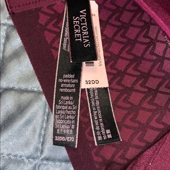 VS SEXY ILLUSION padded no wire bra NWT - Picture 6 of 6